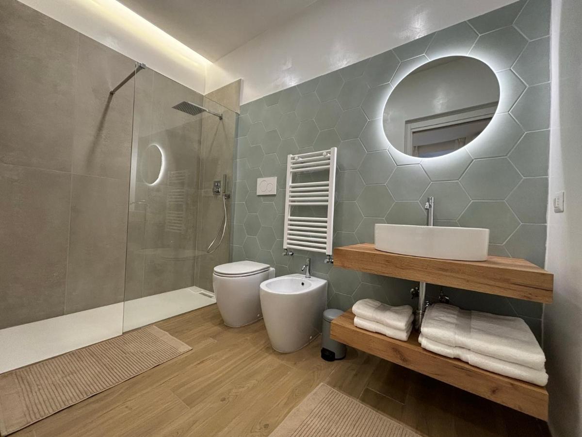 La Maison Appartement - A 200M Dal Porto Civitavecchia Eksteriør billede