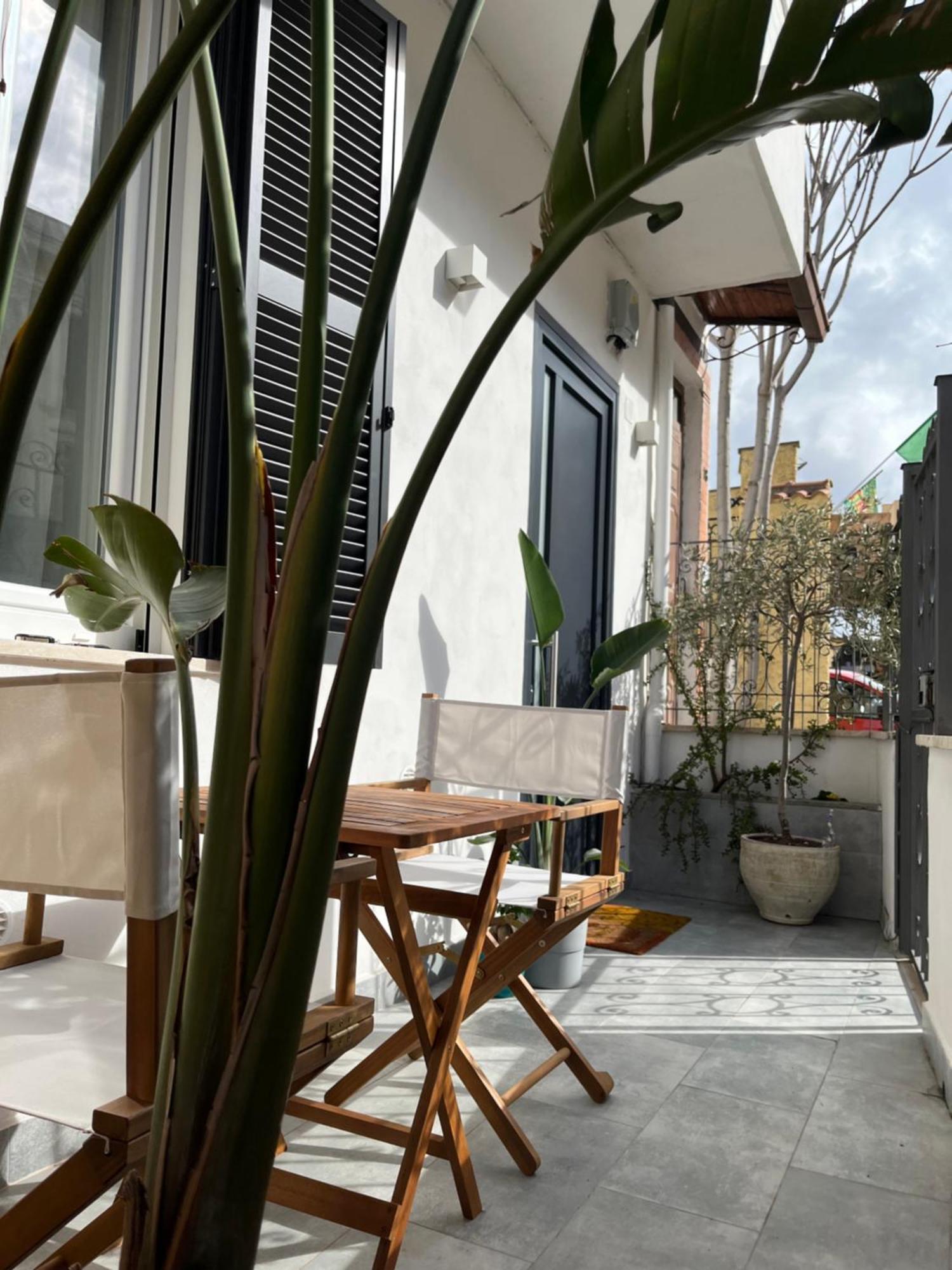 La Maison Appartement - A 200M Dal Porto Civitavecchia Eksteriør billede